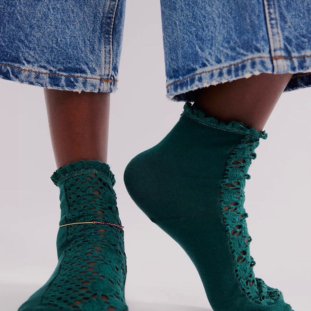 Free People Green Lace Ankle Socks